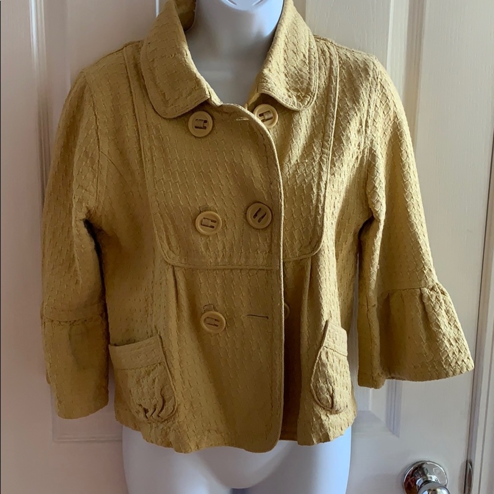 Sashimi 3/4 length sleeve, mustard blazer, small